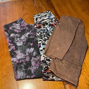 Pre-loved lot (3) of Lululemon leggings sz 6
